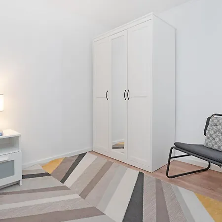 Steenkamp 32 Mehrzeit Apartman *